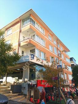 Turyaptan Dikmen Caddesi Harbiyede Satılık 3+1 Yapılı Daire!