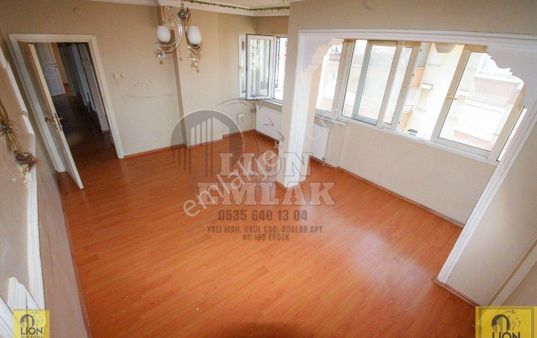 Erdek Yalı Mahallesi'nde Kiralık 2+1 Kullanışlı Merkezde Daire