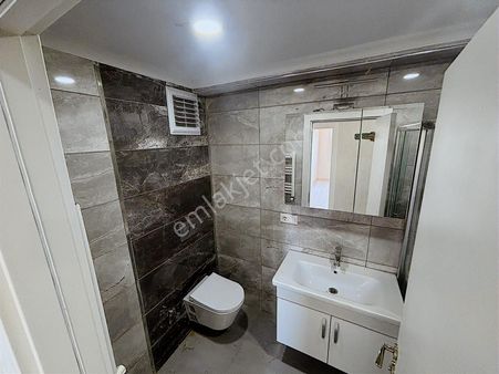 Sefaköy Tevfikbey Mest İstanbul Sitesi Satılık 2+1 Daire-boş