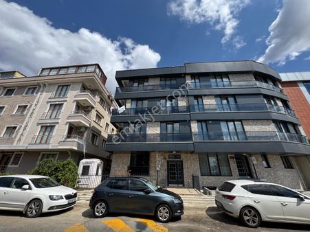 İstanbul Üsküdar Bulgurlu'da 2+1 Sıfır Satılık Daire