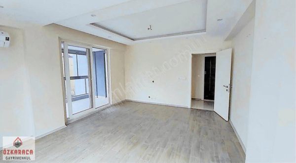 Özkaracadan Cadde Üzeri Daire...