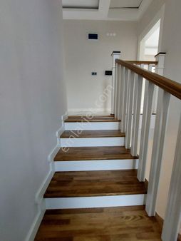 Erenköy'de 520 M² Arsa İçinde Ultra Lüks 5+1 Villa...