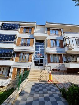 Hakan Karakuş Gayrimenkul Den Fırsat 3+1 A Plus Satılık Daire...