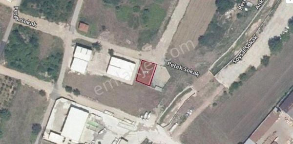 Remax Hür Ülkü Çakar'dan Kocaeli Başiskele'de Ticari İmarlı Satılık Arsa