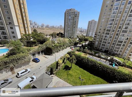 Bahçeşehir Uphill Court Ta Satılık 1+1 Daire