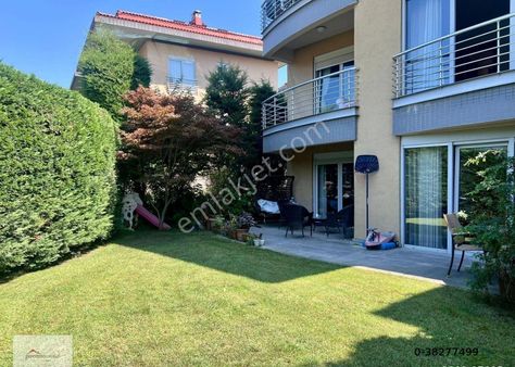 İstinye Konakları Satılık Bahçe Dubleksi