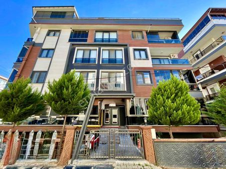 Sadece Berkay Demirel'den Bölgenin Tek 4+1 Konsept Dairesi