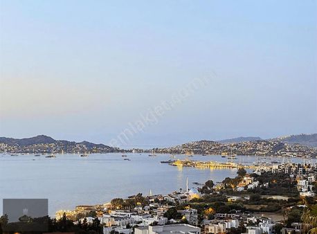 Kesintisiz Yalıkavak Marina Manzaralı Satılık 3+1 Daire