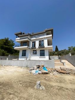 Ilıca Mahallesi 1 + 1 Yüksek Giriş Dairemiz Satılıktır