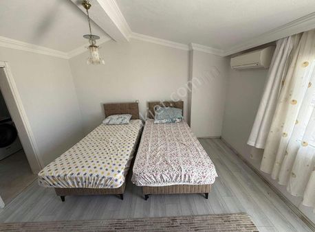 Kuşadası Soğucakta Deniz Manzaralı 5+2 Dubleks Villa Havuzlu