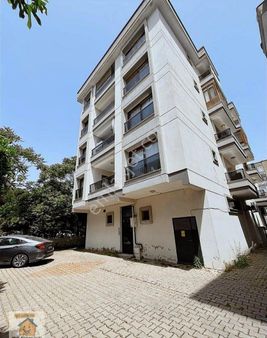 İzmir Menderes Kasımpaşa Mah.3+1 Ana Cadde'de Satılık Daire