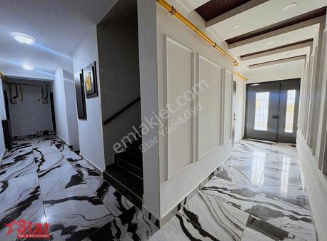 Star Yapı&gayrimenkul Derecik'de Rte Bulvarında 2+1 Arakat Daire