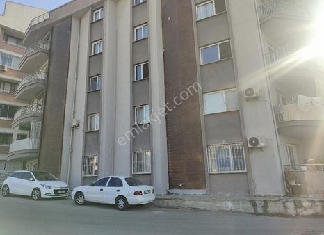 Dikili De Şehir Merkezinde 2+1 Satılık