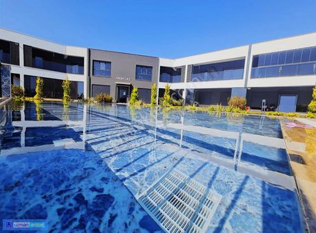 Kusadası Merkezde Ultra Lux Konseptli 2+1 Daire...