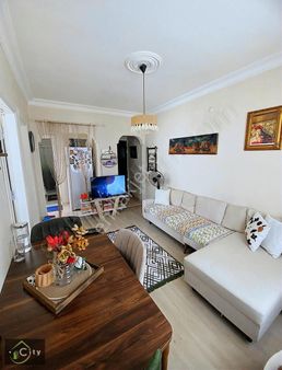 Fatih-çapa Kırımlı Aziz Sokakta 2+1 Merkezi Konumda Daire