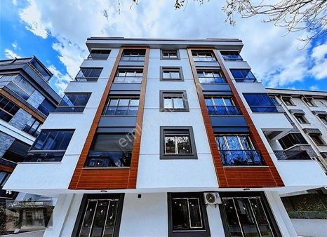 Bahçelievler Çalışlar Mevkii Sıfır Binada 3+1 110 M2 2.kat