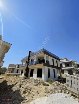 **bayramhacılı Da Göl Manzaralı Satılık Villa**