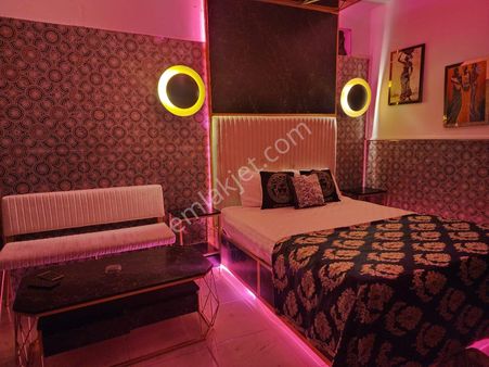 Fatih Ultra Lüx Standart Jakuzili Ferah Temiz Günlük Kiralık Daireler