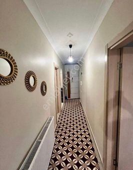 Yeni Mahallede Geniş Bahçeli Zemin