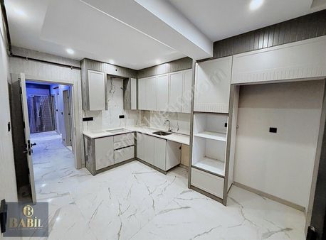 Babil Gayrimenkulden Şemikler Mahallesinde 2+1 Asansörlü Daire