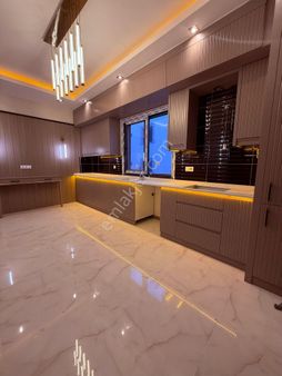 “lüx Tasarım Mimari Dekor Karahasanlı’da 3+1 180m2 Rezidans”