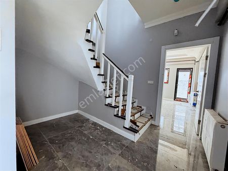 Hisareyn Mavişehir Sitesi 3+1 Bahçe Dubleks Satılık Daire