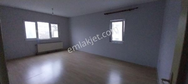 Sakarya Adapazarı Camili 1636 Ada Da 3+1 Valilik Yanı Arakat Daire Satılık