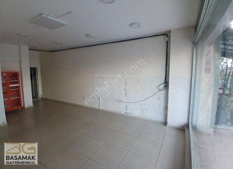 Basamak Gayrimel'den Atatürk Caddesinde Kiralık Dükkan