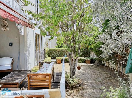 Bahçeşehir Satılık Tam Müstakil Villa