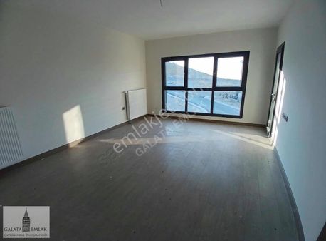 Galatadan İkizcede 2.bölge 2.etapta Kiralık Daire