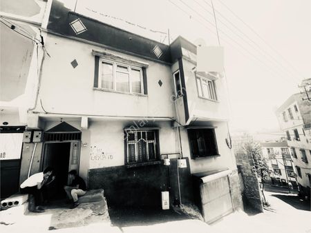 Ulaş Da 100m 2 Kat 1 Garaj.3 Er Idalı.üst D.gazlı Temşz Ev