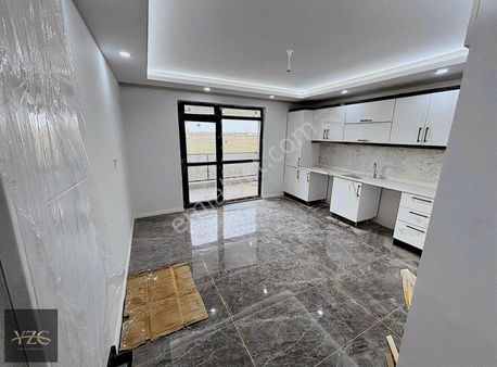 Yzg Yapıdan Ebeveyin Banyolu Asansörlü Sıfır Daire