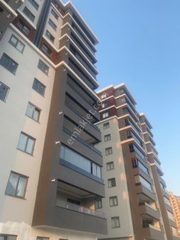 Nehir Emlak Tan Manzaranın Tadını Çıkarmak İsteyenlere Saçaklızade De Süper Bir 4+1 Daire