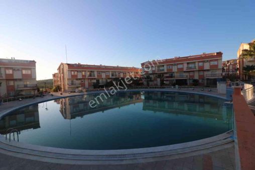 Havuzlu Sitede Satılık 3+1 Eşyalı Dublex