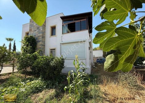 Ortakent Merkez Düzayak Konumda Satılık Bahçeli Daire Geniş Ev Yatırım Fırsatı Köşe Blok Krediye Uyg