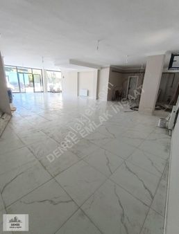 Lise Caddesinde 130m2 Kiralık Dükkan
