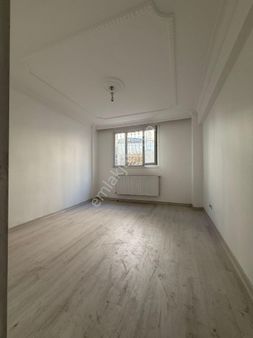 **daire Degil Top Sahası**