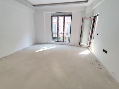 Akçay Altınkum Mah.de Denize Yürüme Mesafesinde 2+1-3+1-dubleks Sıfır Lüks Daireler....