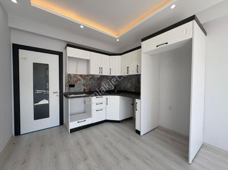 Arya'dan Zeytinli Köyünde 2+1 Ön Cephe Satılık Daire