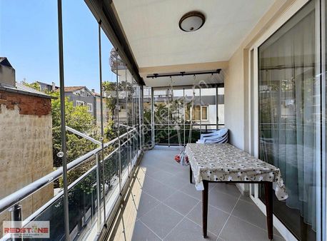 Redstone İdol'den Akkonak'ta Ebeveyn Banyolu Geniş Daire