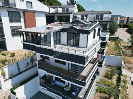 Altınoluk İlkbahar'dan Pazar Yerinin Üstünde Full Deniz Manzaralı Yüksek Giriş Uygun 3+1 Dublex