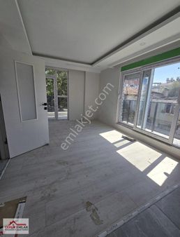 Cesurdan Satılık Daire