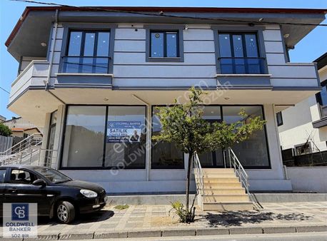 Ümraniye Parseller Mahallesi Nde Cadde Üzeri Satılık Dükkan
