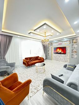 Vera Gayrimenkulden Ana Cadde Üzeri Satılık 3+1