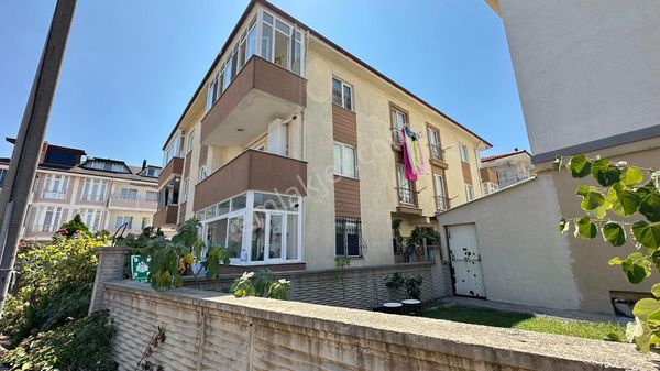 Denize 150 Metre Masrafsız Köşe Daire