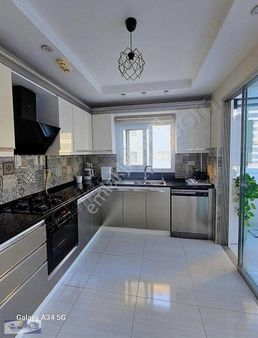 Wom Gayrimenkul'den Mustafa Kemal De Havuzlu Site İçerisinde 3+1