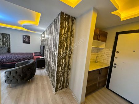 Metro Yakını Sıfır Eşyalı Lüx Konaklama Günlük Daire