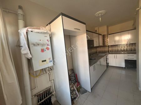 Bağlarbaşı Nokta Camii Yakınında 3+1 Daire - Fiyat Düştü !!!