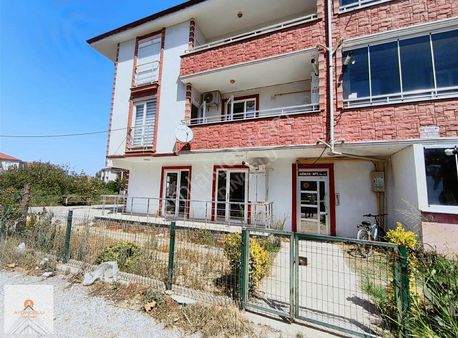 **merkezde Yenilenmiş Geniş Mutfak Ayrı 3+1 Daire**