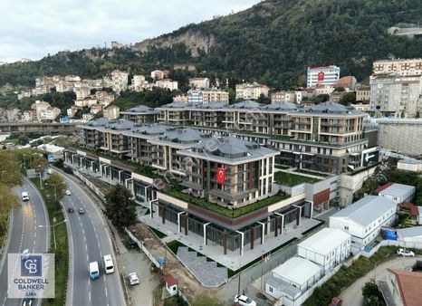 Trabzon'da Kiralık Daire 4+1 Çömlekçi Toki En Ön Blok